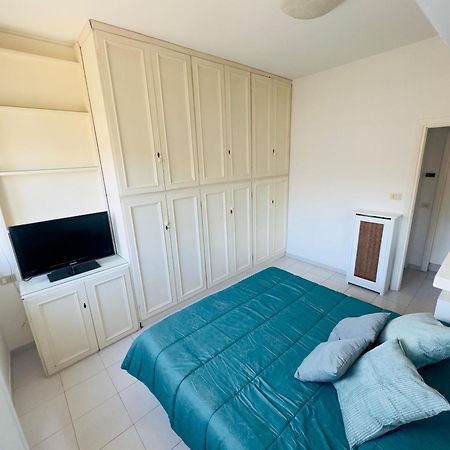 La Stanza Di Giusy Hotel Рим Екстериор снимка